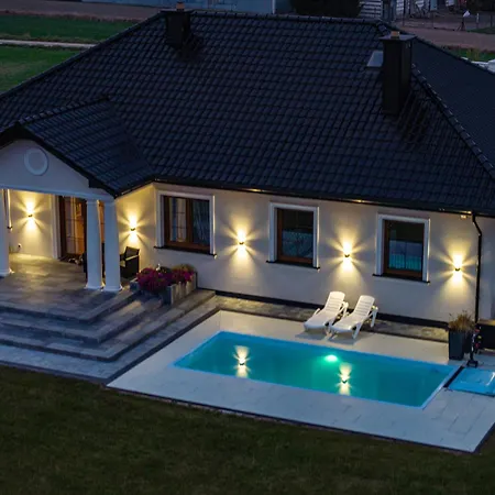 Dworek Pod Krzyztoporem Ujazd Agroturystyka Iwaniska Exterior photo