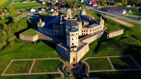 Dworek Pod Krzyztoporem Ujazd Agroturystyka- Do Wynajecia